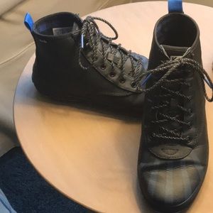 WOMEN'S 8 SCOUT BOOT SPLASH TWILL in BLACK